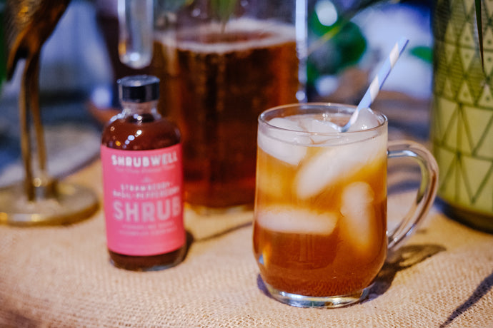 Bourbon Strawberry Iced Tea